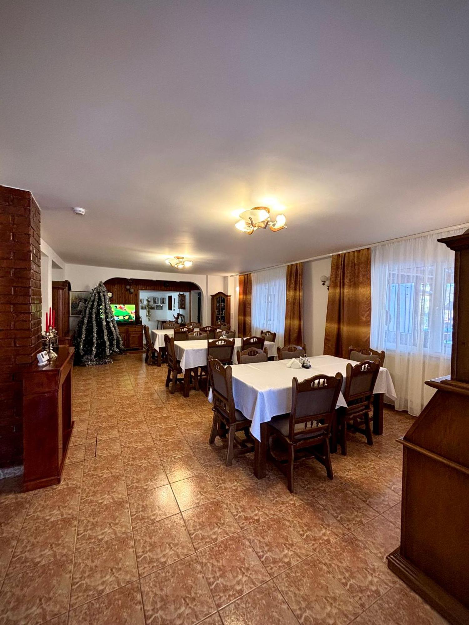Pensiunea Casa-Stefanel Sadova (Suceava) Exterior foto