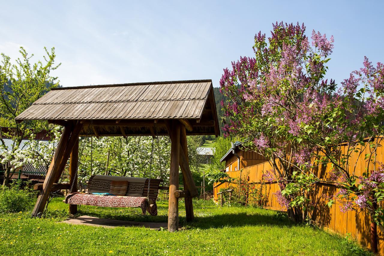 Pensiunea Casa-Stefanel Sadova (Suceava) Exterior foto